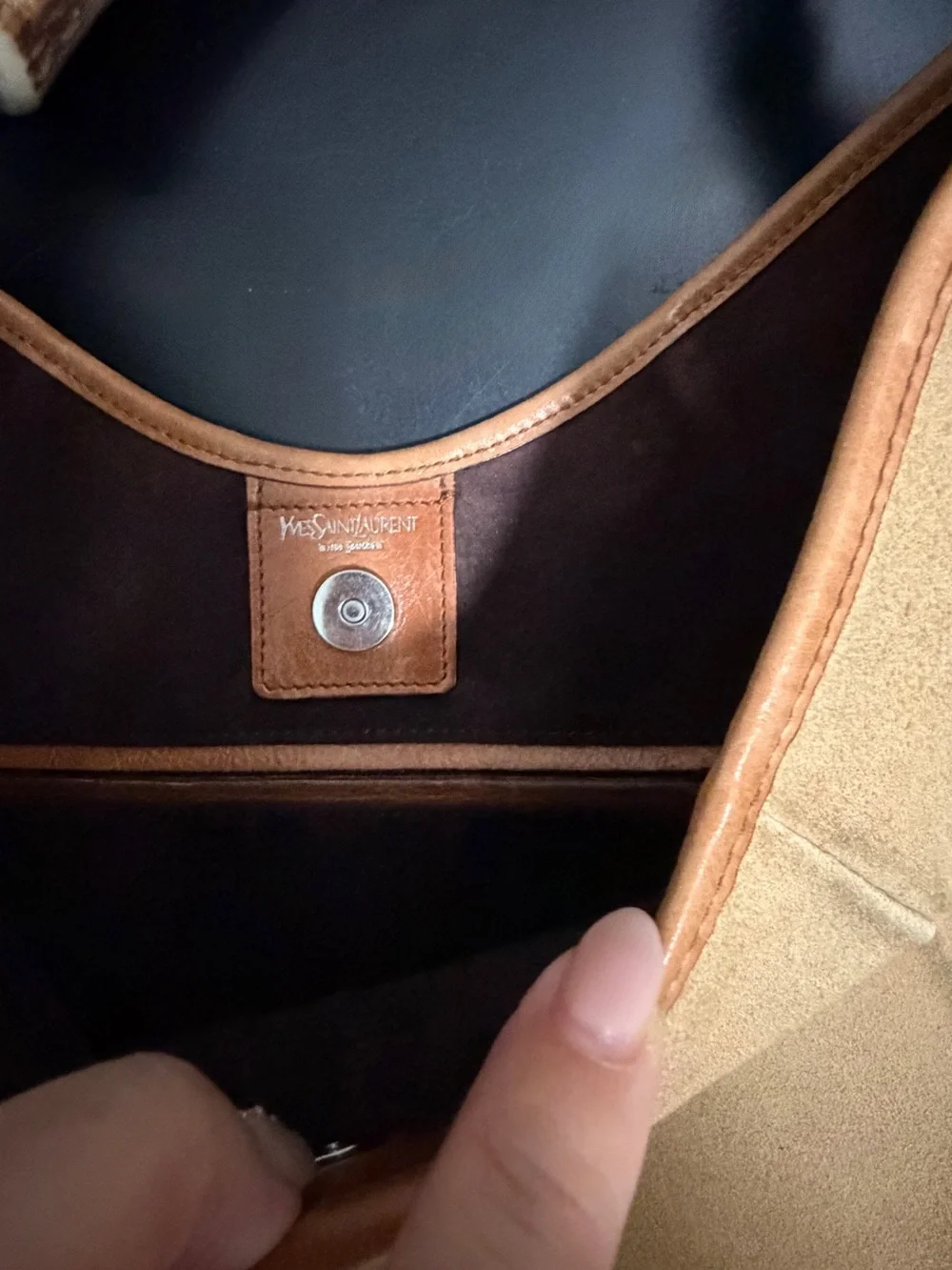 ❤️Tom ford Era Yves Saint Laurent Rive Gauche   Medium Suede Mombasa bag